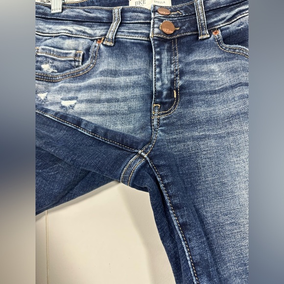 BKE Stella Sz 29x27 Distressed Slim Fit Low Rise Ankle Skinny Denim Blue Jeans - Picture 3 of 11